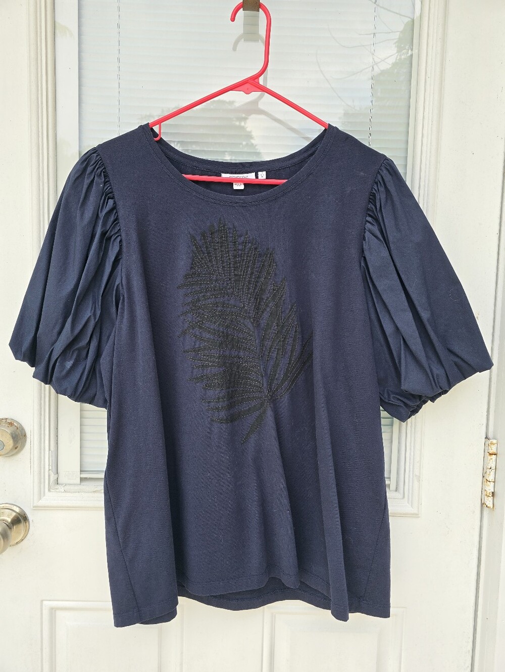Chicos Navy Puff Sleeve Top with Embroidered Leaf